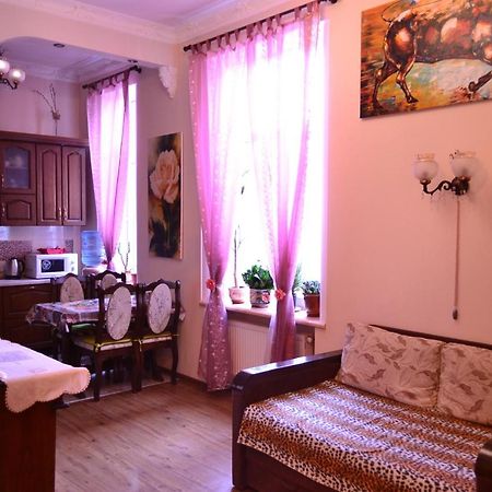 Apartment On Shevchenka Boulevard Tarnopol Zewnętrze zdjęcie