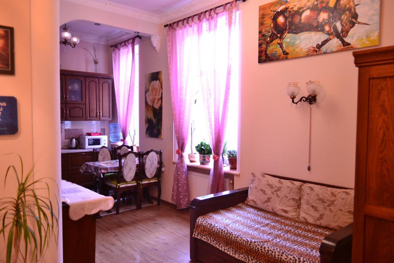 Apartment On Shevchenka Boulevard Tarnopol Zewnętrze zdjęcie