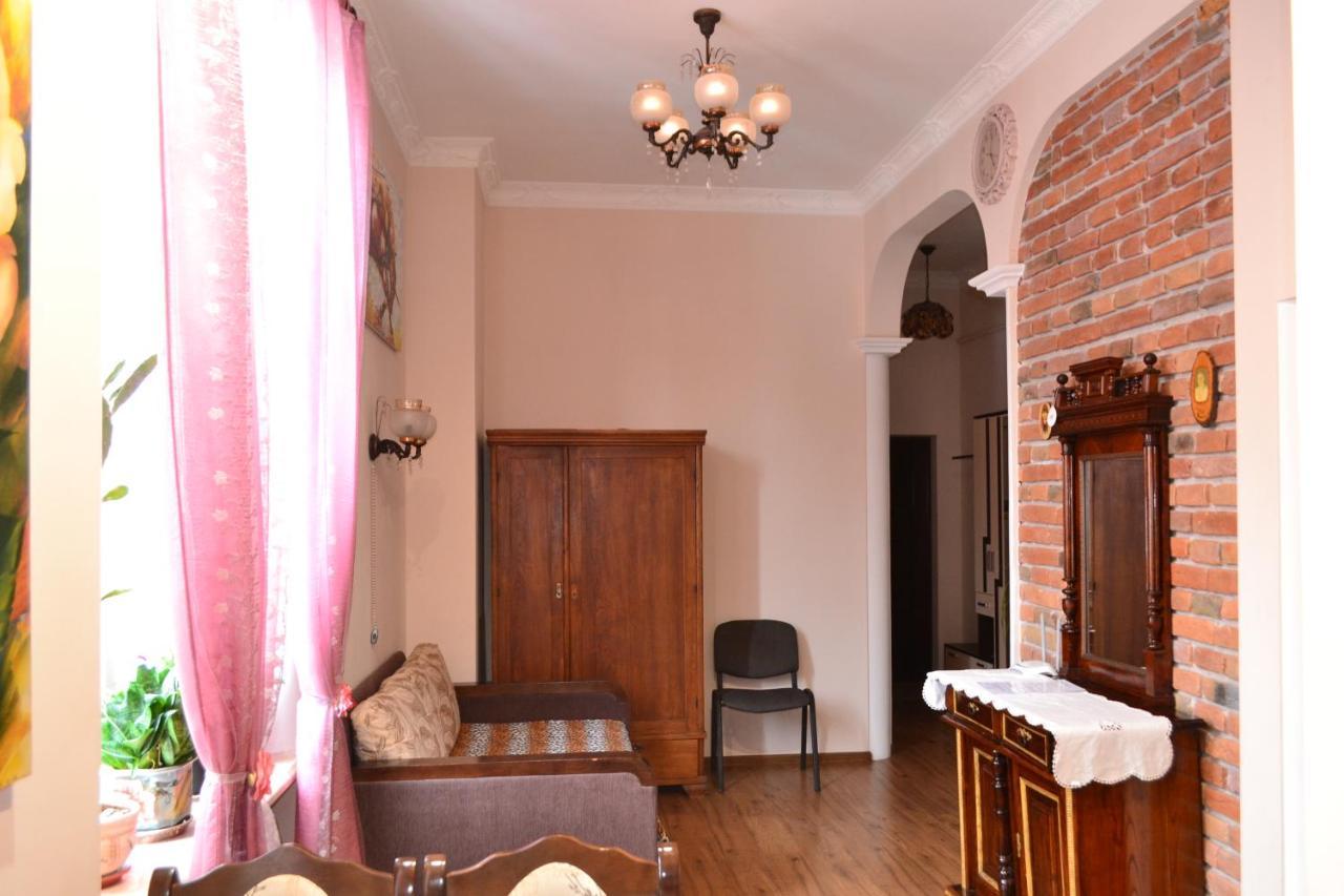 Apartment On Shevchenka Boulevard Tarnopol Zewnętrze zdjęcie