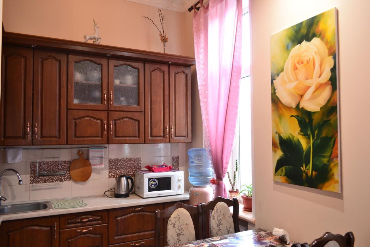 Apartment On Shevchenka Boulevard Tarnopol Zewnętrze zdjęcie
