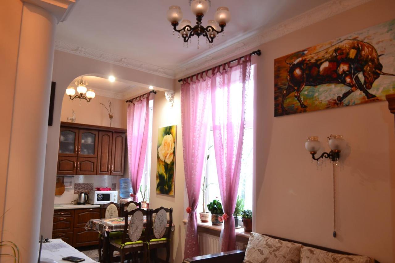 Apartment On Shevchenka Boulevard Tarnopol Zewnętrze zdjęcie