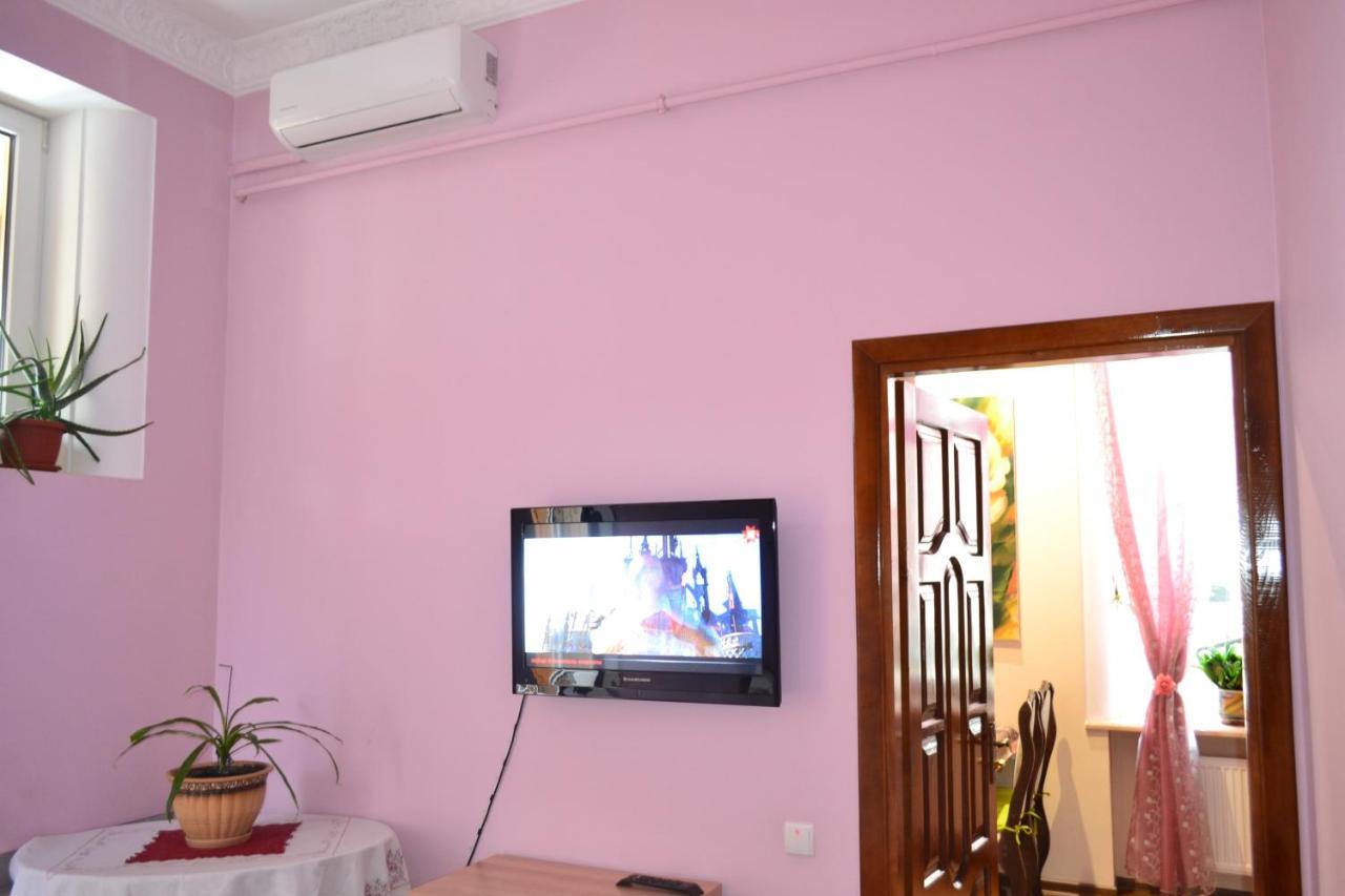 Apartment On Shevchenka Boulevard Tarnopol Zewnętrze zdjęcie